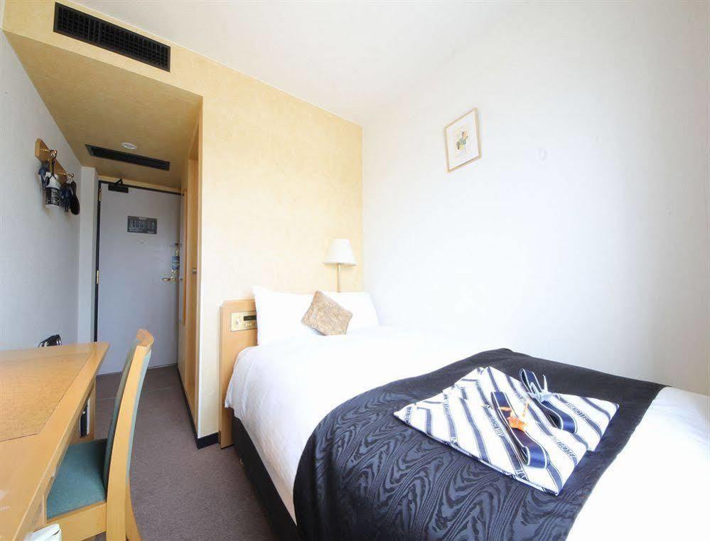 Apa Hotel Kagadaishoji Ekimae Kültér fotó